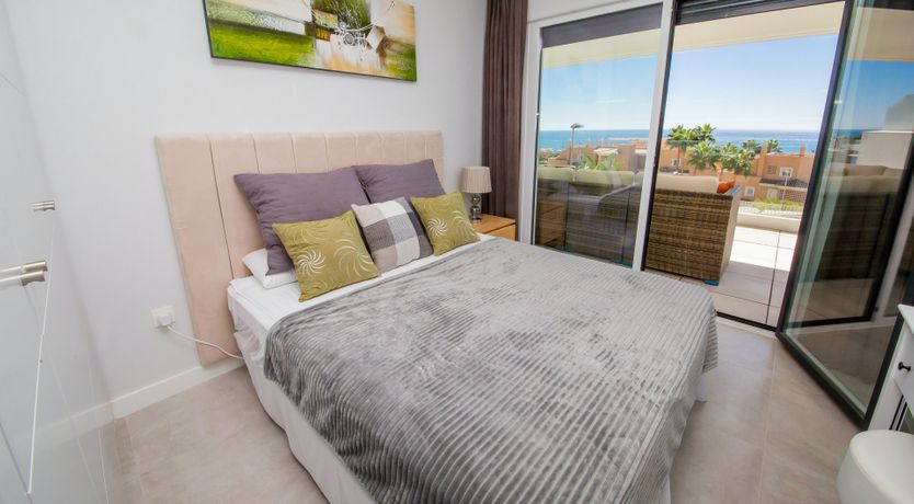 Photo of The Costa del Sol Breeze