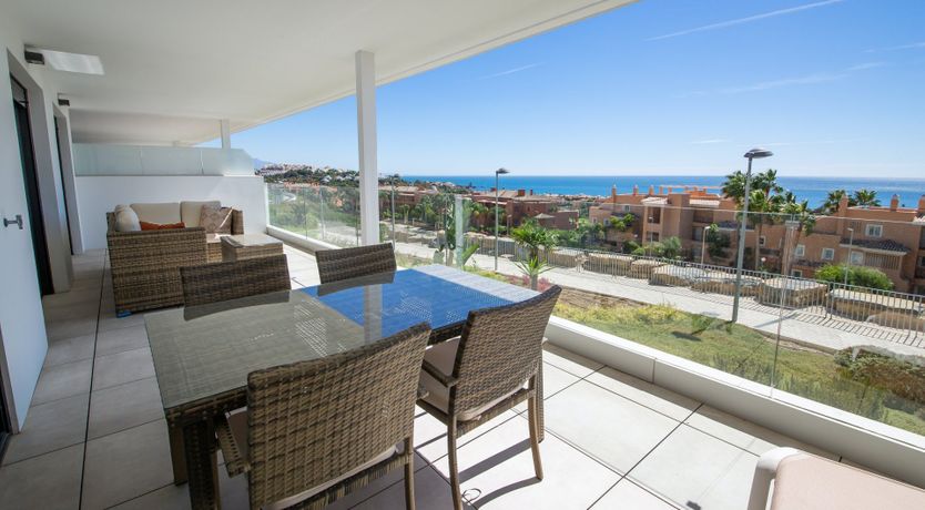 Photo of The Costa del Sol Breeze