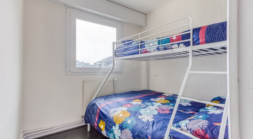 Photo of Look to Marina