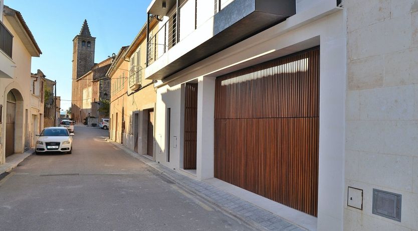 Photo of Olive Branches