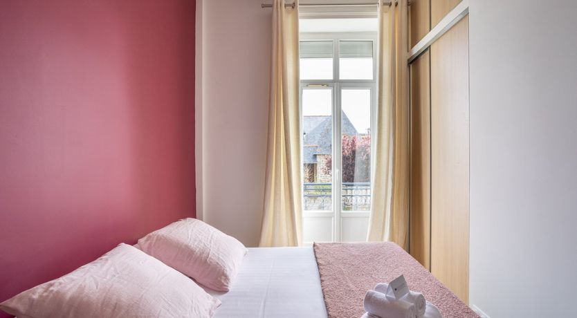 Photo of Essence of Rose