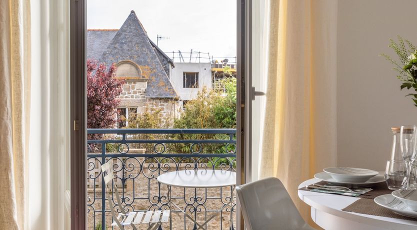 Photo of Essence of Rose