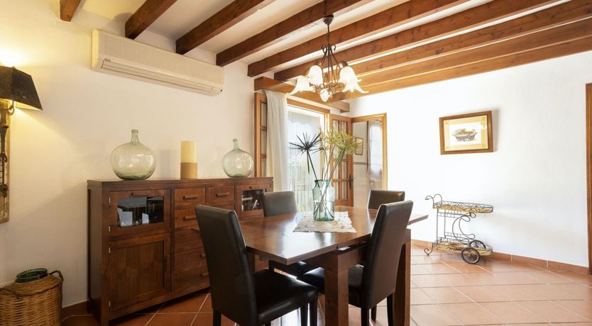 Photo of Terracotta & Cream