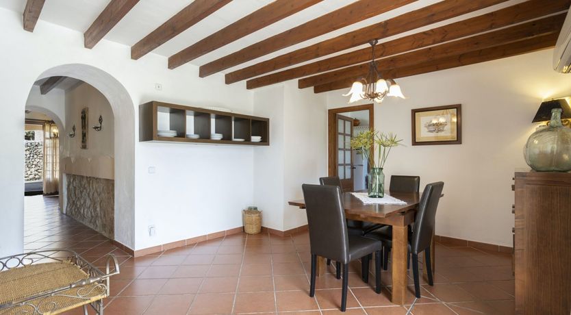 Photo of Terracotta & Cream