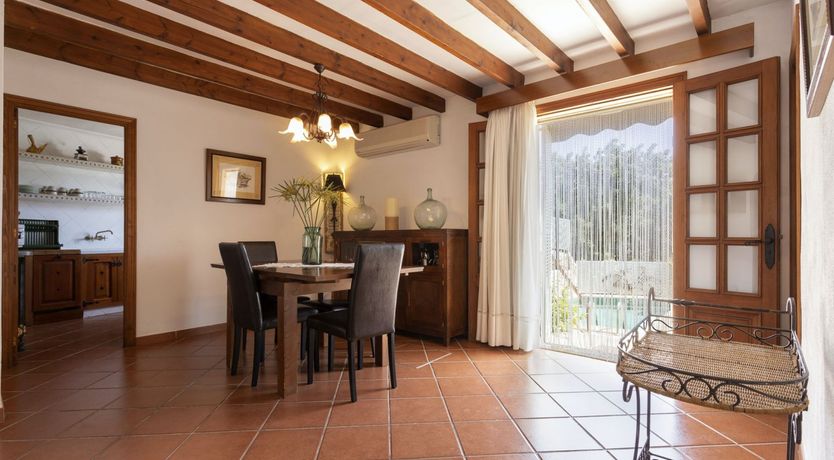 Photo of Terracotta & Cream