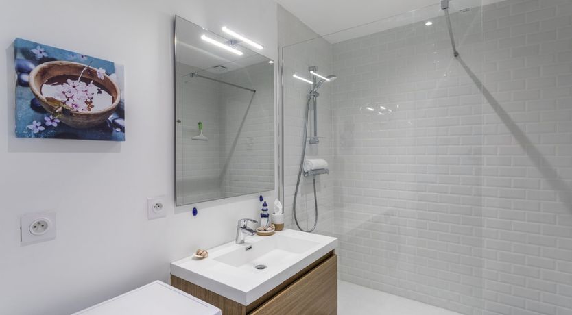 Photo of Sea & Stone