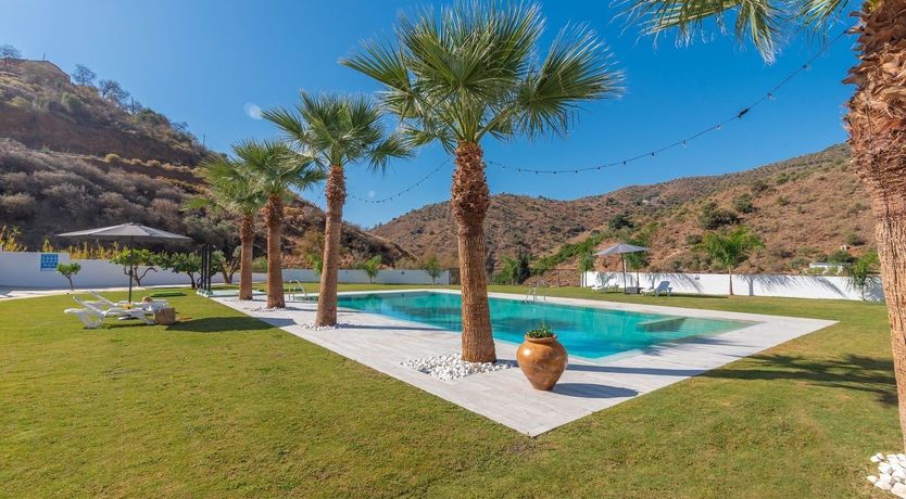 Photo of Golden Vistas