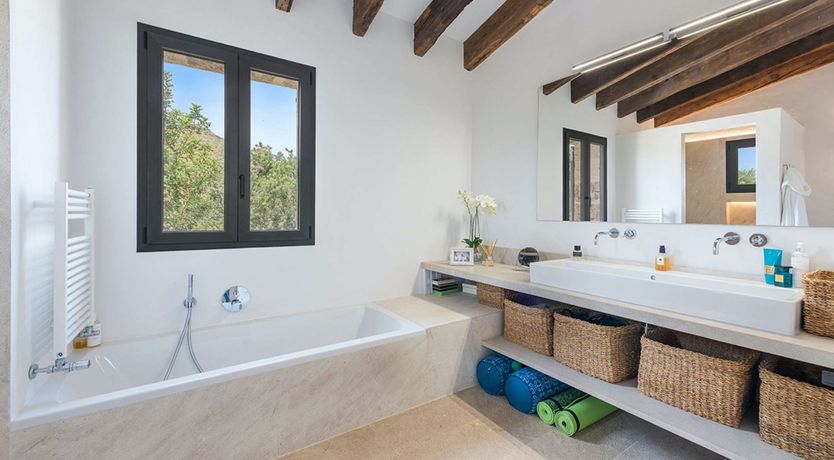 Photo of History in the Hills