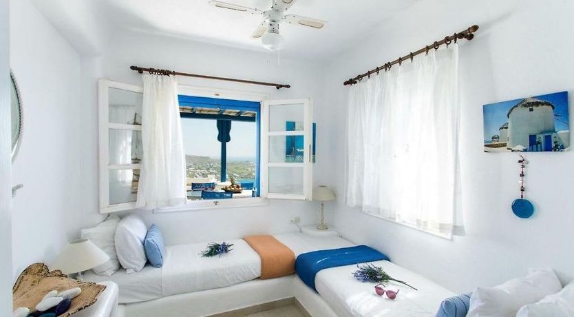 Photo of Sapphire Shores