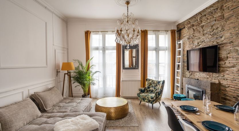 Photo of Ochre Opulence