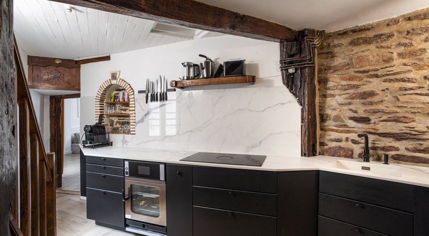 Photo of Ochre Opulence