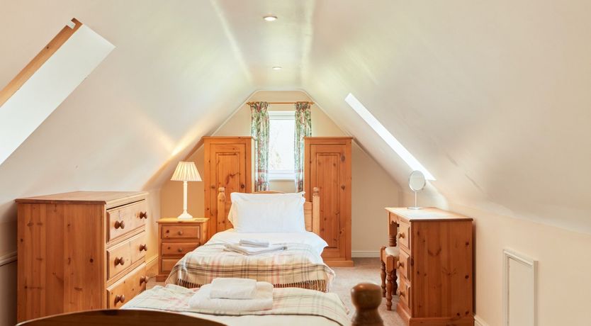 Photo of Willow Blossom