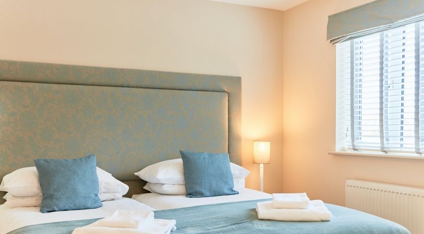 Photo of Willow Blossom