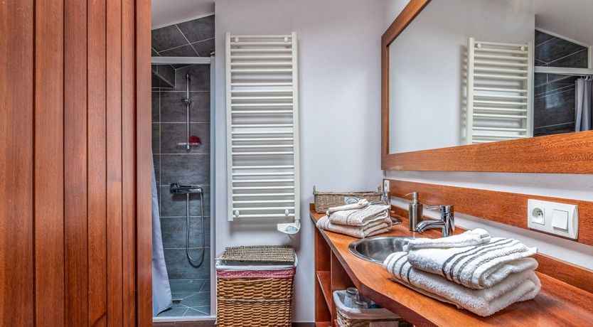 Photo of Stony Brook Style