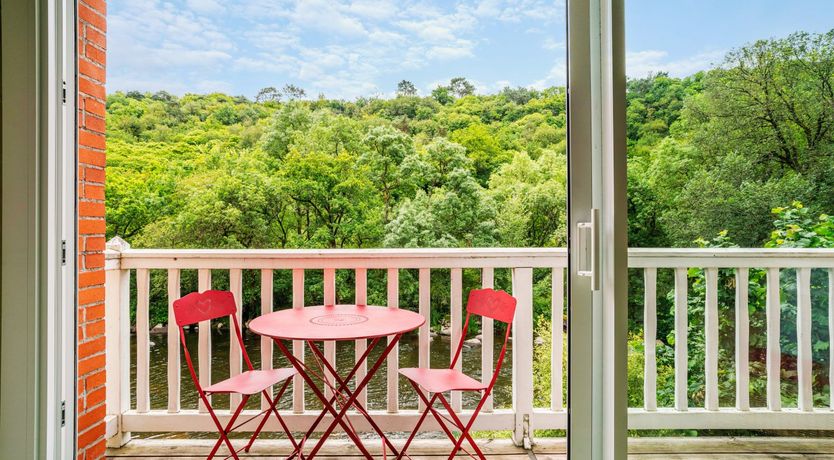 Photo of Stony Brook Style