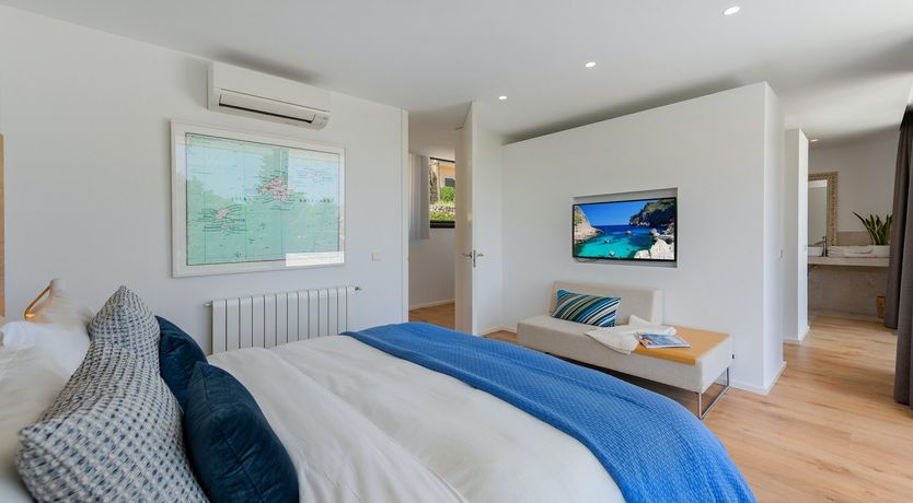 Photo of Midnight Glow