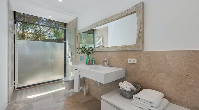 Photo of Midnight Glow