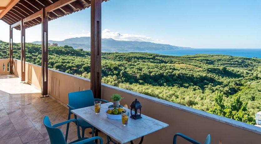 Photo of Lapis on Lapis