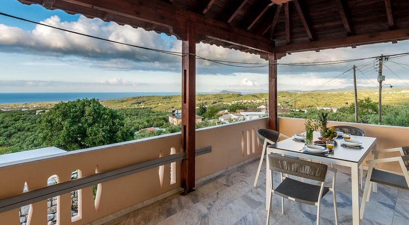 Photo of Lapis on Lapis