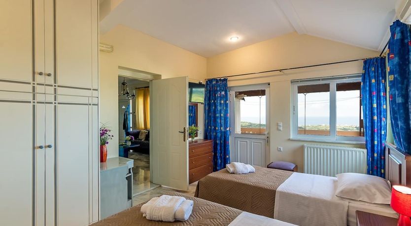 Photo of Lapis on Lapis