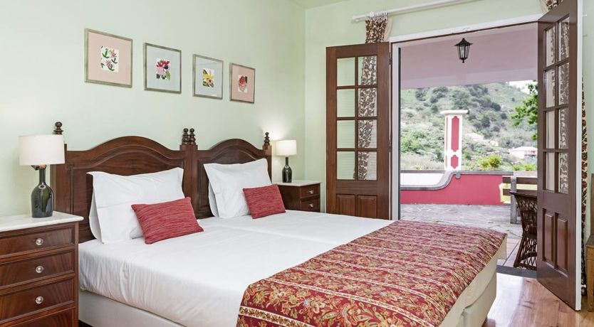 Photo of Laurel & Vine