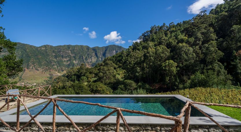 Photo of Laurel & Vine