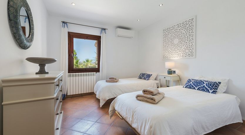 Photo of Bonaire Bloom