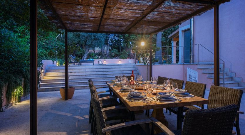 Photo of Bonaire Bloom