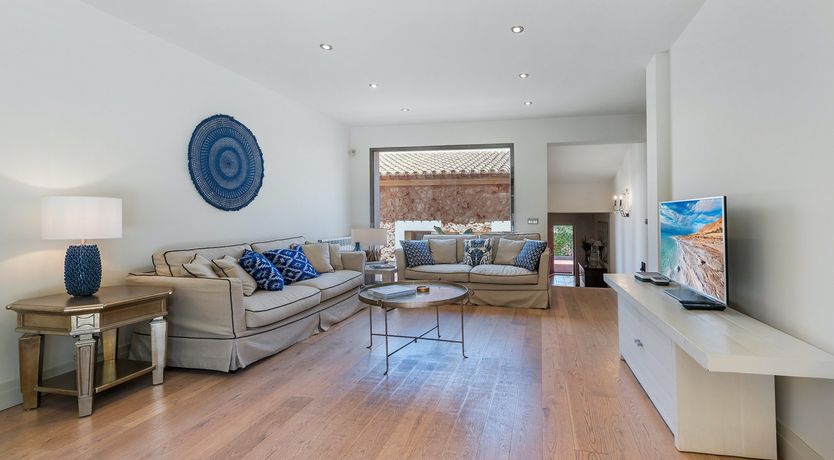 Photo of Bonaire Bloom