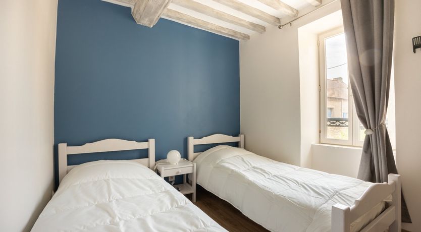 Photo of Coastal Wandering