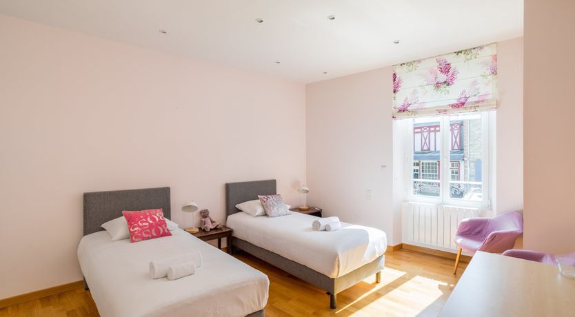 Photo of Teal & Ochre