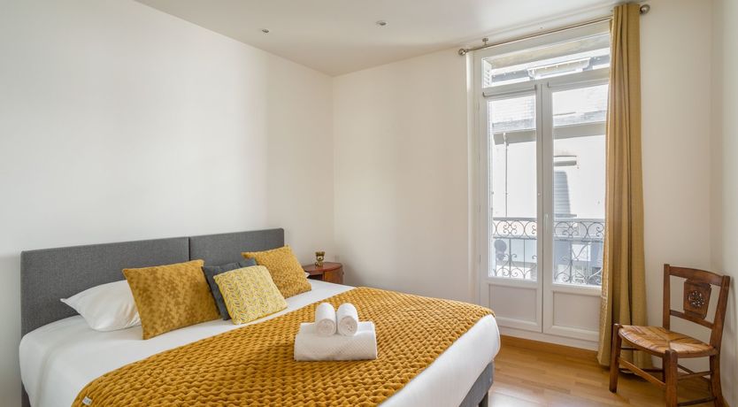 Photo of Teal & Ochre