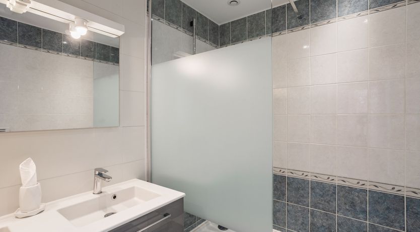 Photo of Teal & Ochre