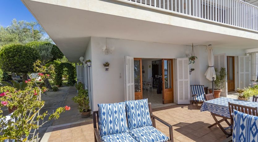 Photo of The Pebble Shore