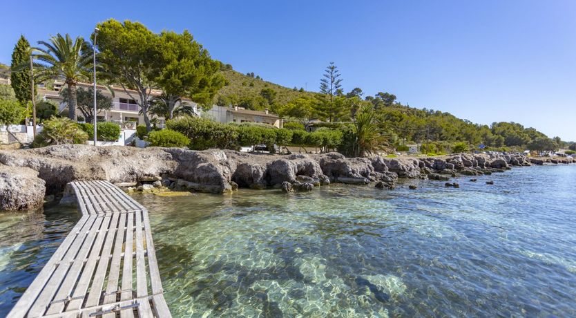 Photo of The Pebble Shore
