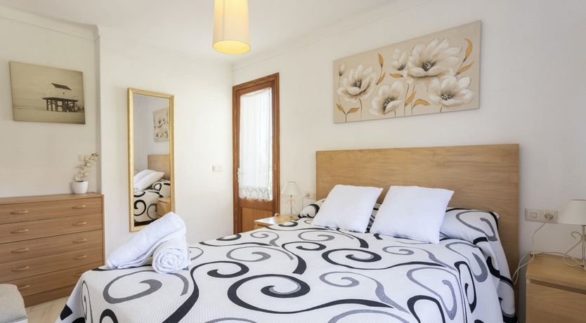 Photo of The Pebble Shore