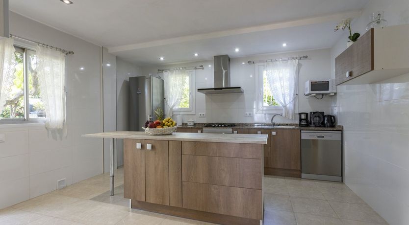 Photo of The Pebble Shore