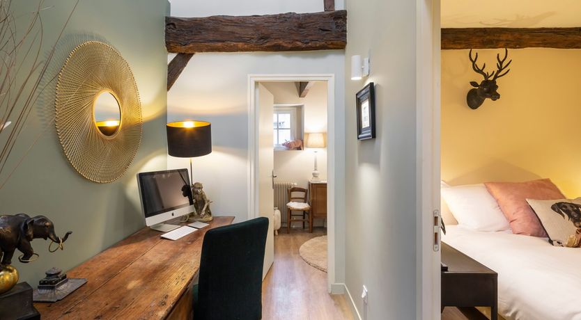 Photo of Belle's Chaumière