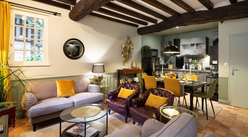 Photo of Belle's Chaumière