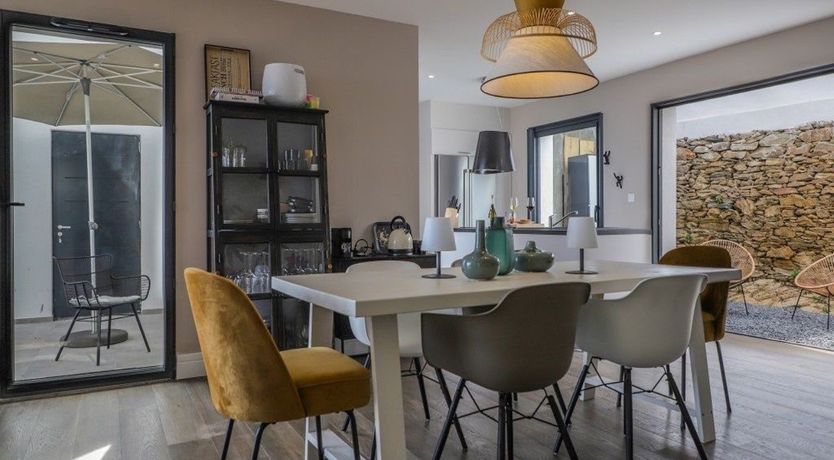 Photo of Sea for Days