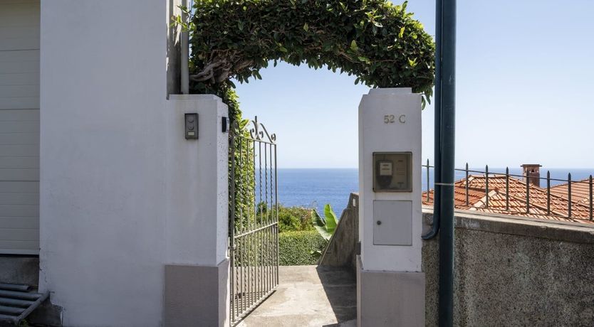 Photo of I See a Little Lazareto of a Man