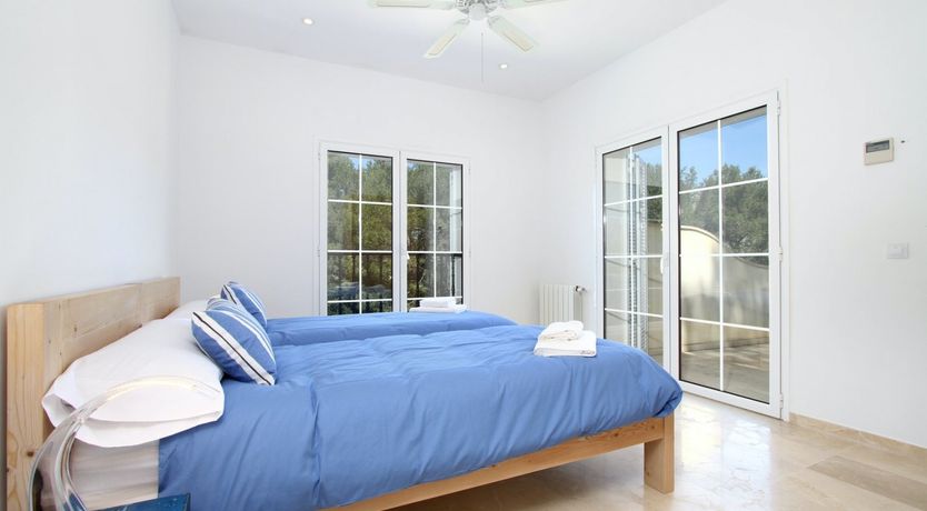 Photo of From Arch to Arch