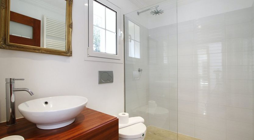 Photo of From Arch to Arch