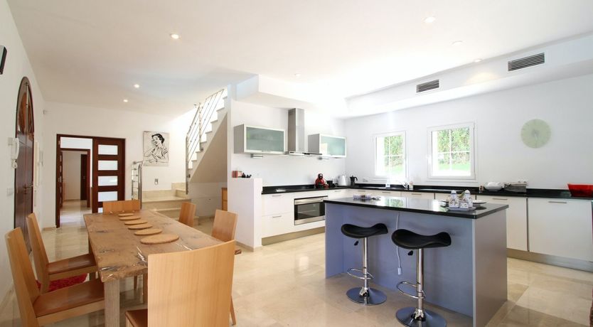 Photo of From Arch to Arch