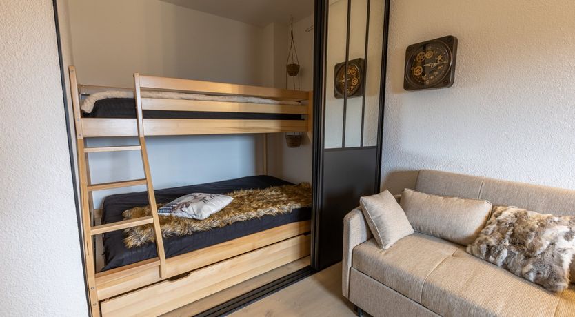 Photo of The Finch's Nest