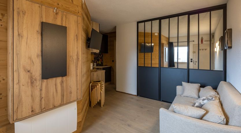 Photo of The Finch's Nest