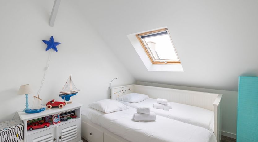 Photo of Pure & Simple