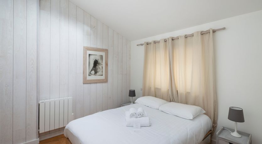 Photo of Pure & Simple