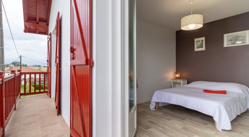 Photo of Cherry Red & Cream