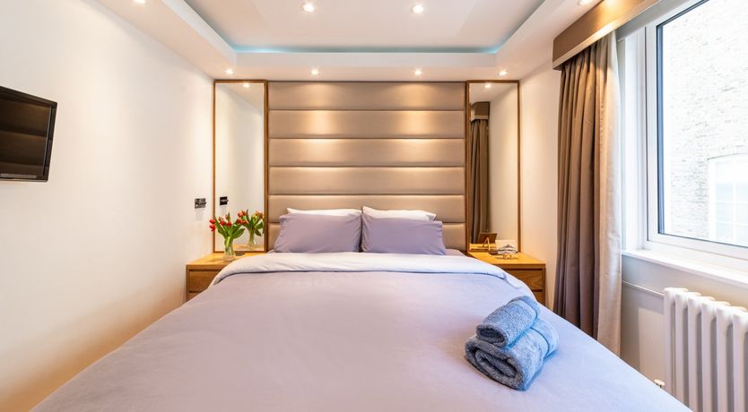 Photo of The Mayfair Marquess